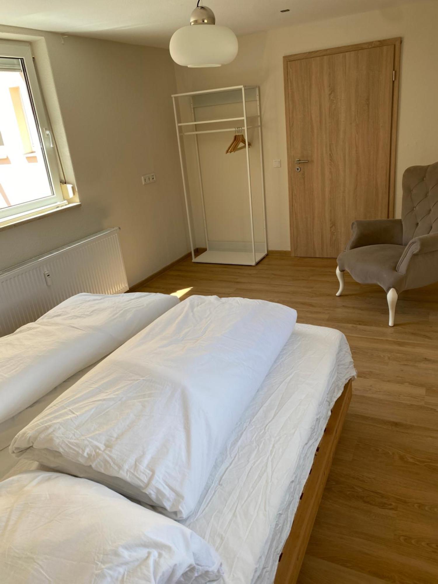 Ferienwohnung Feucht Eg Naturnah Parkplatz Wlan Dış mekan fotoğraf