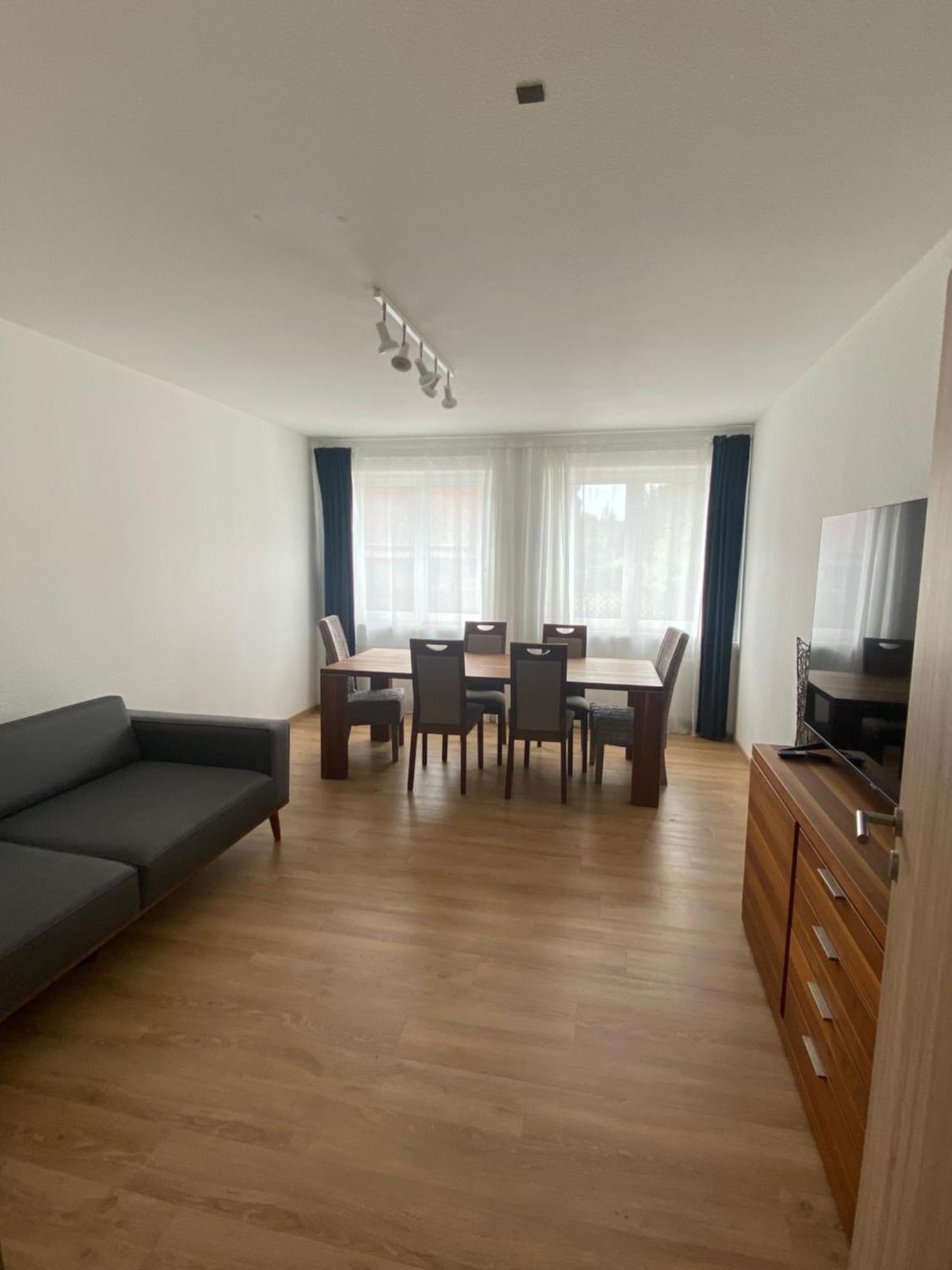 Ferienwohnung Feucht Eg Naturnah Parkplatz Wlan Dış mekan fotoğraf